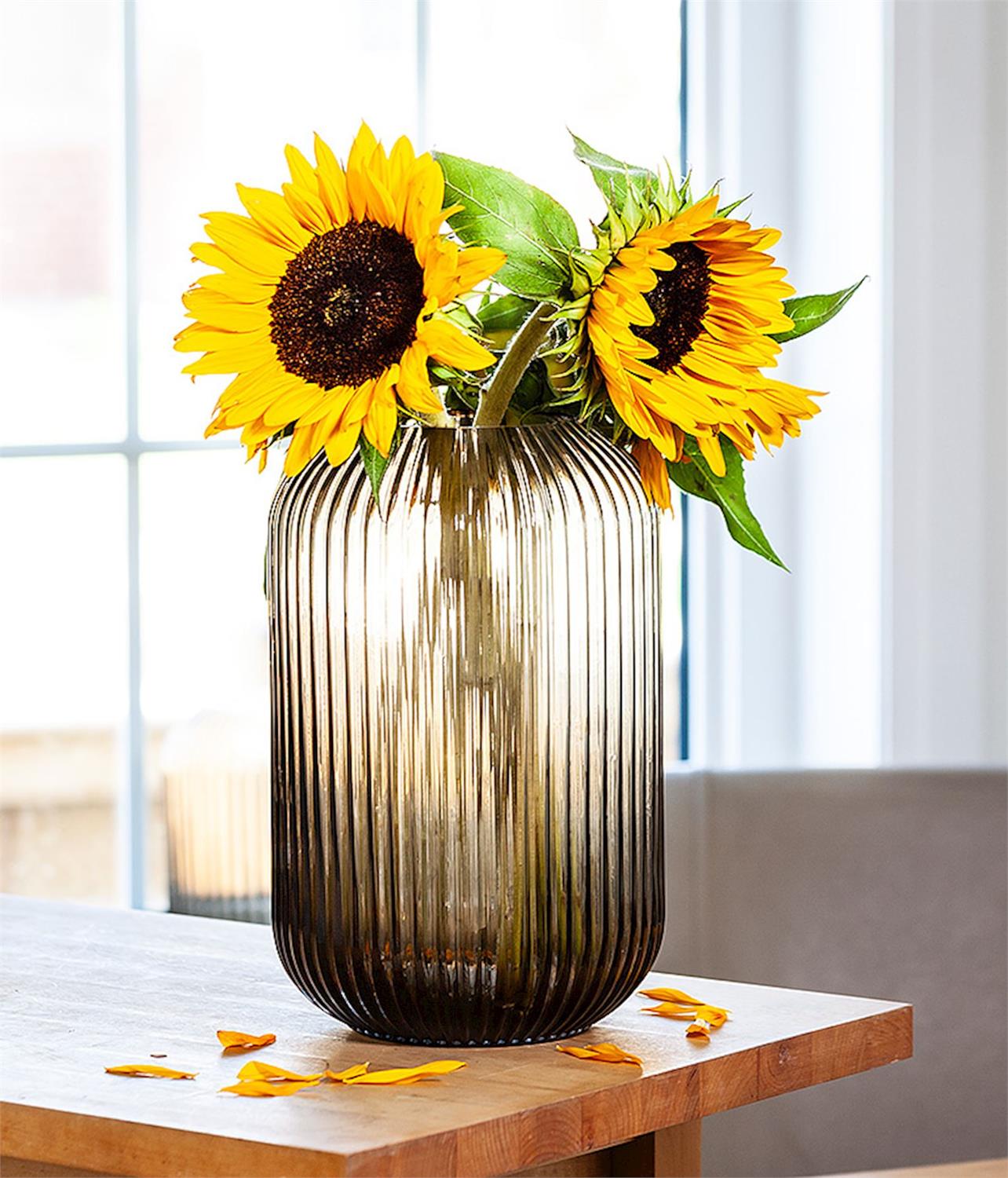 Ridge Capsule Vase