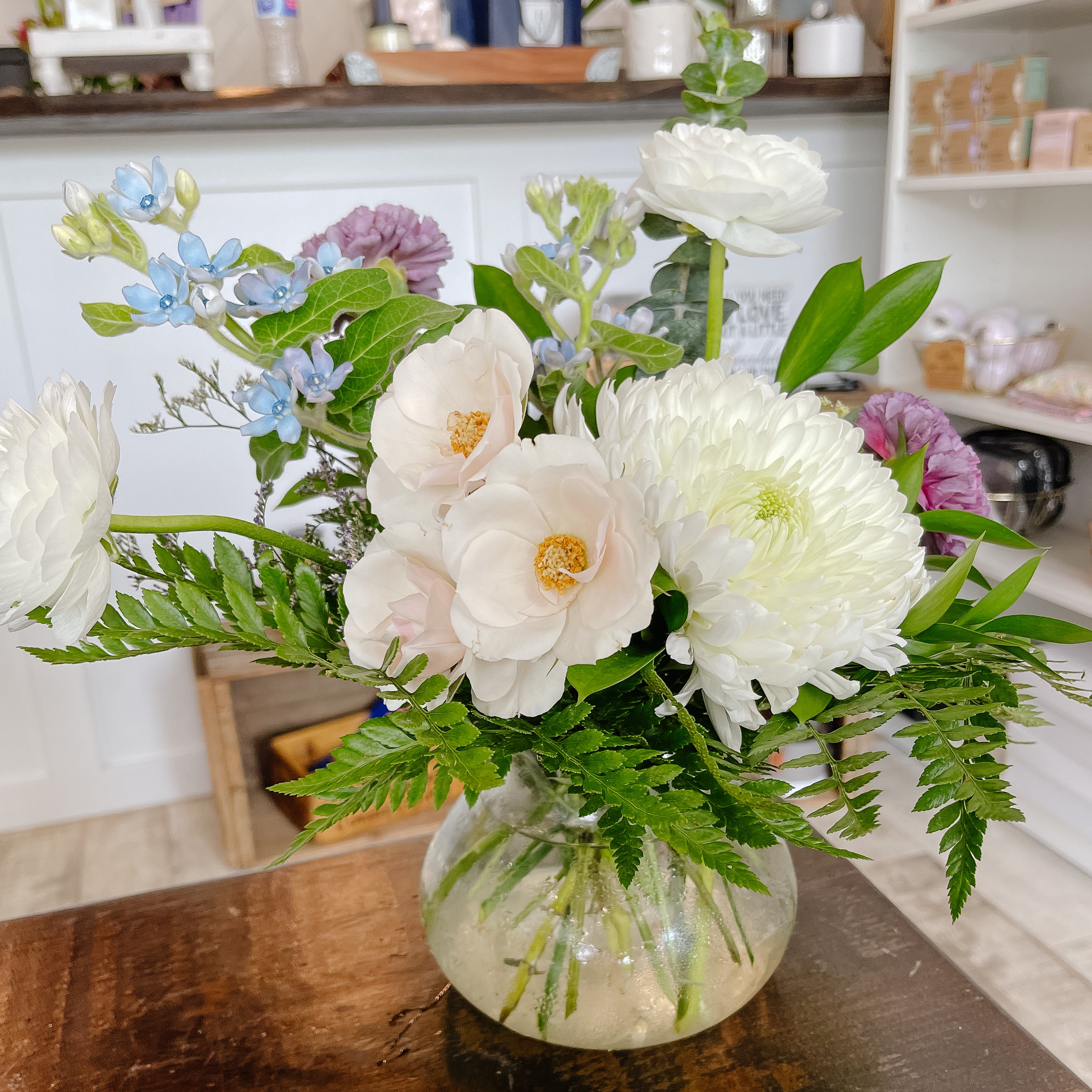 THE HARPER Pastel Arrangement