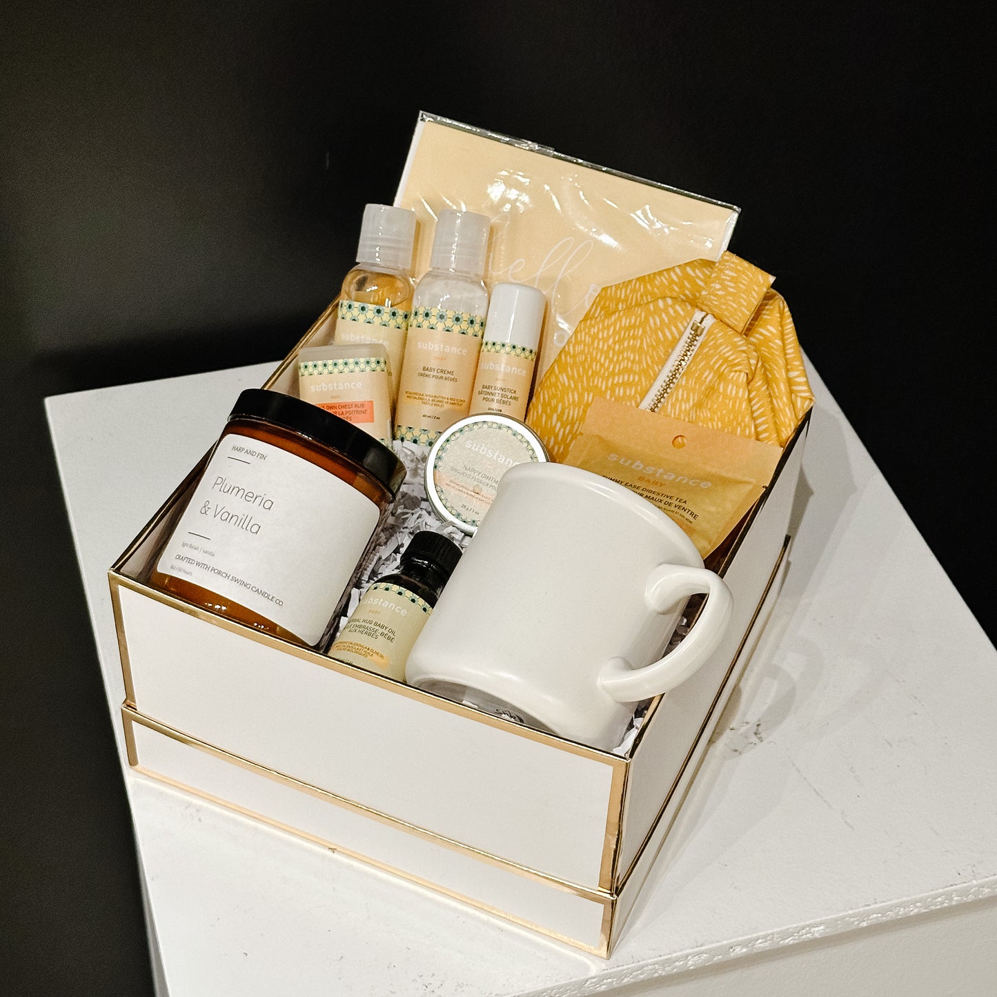 "New Baby" Gift Box