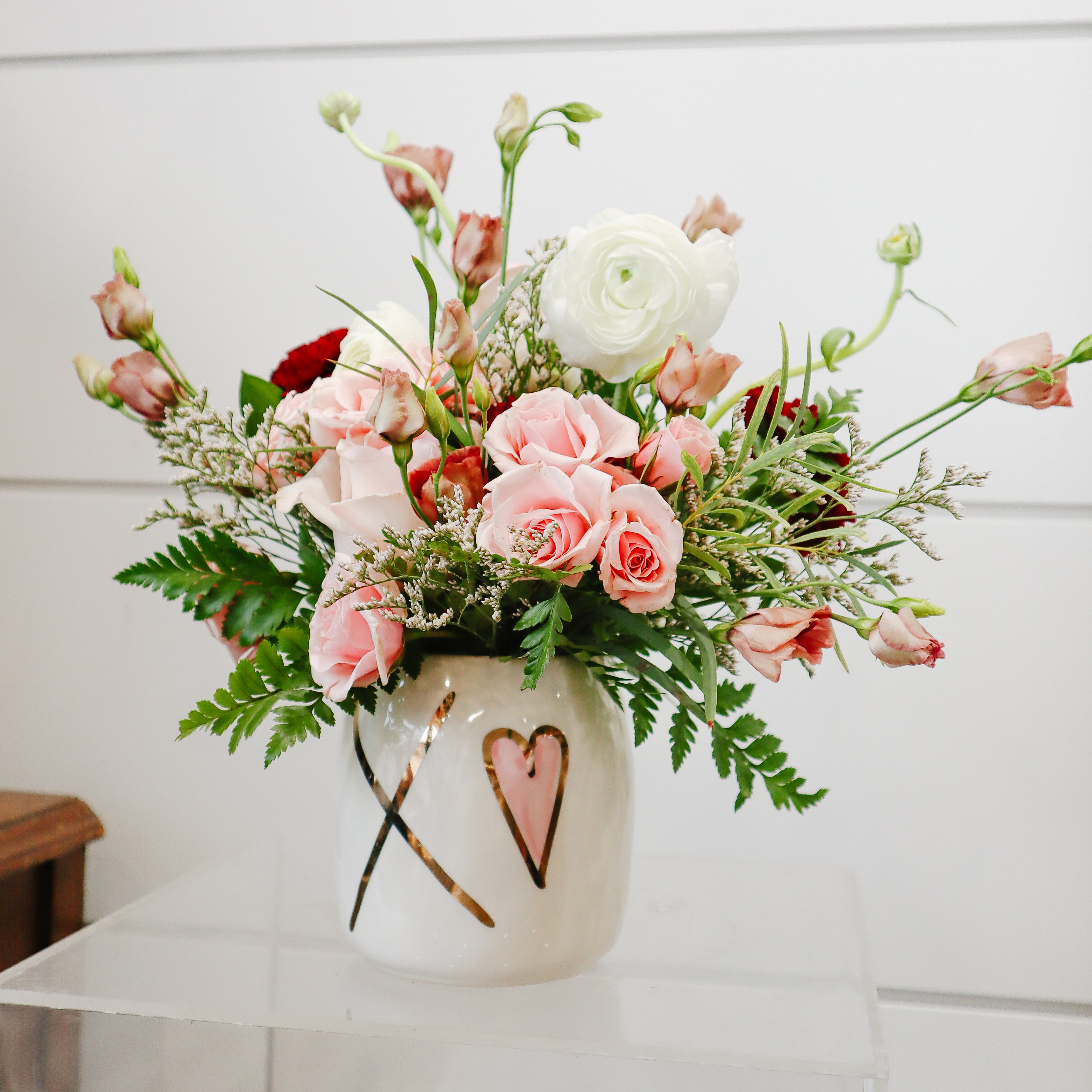 THE HARPER Pastel Arrangement