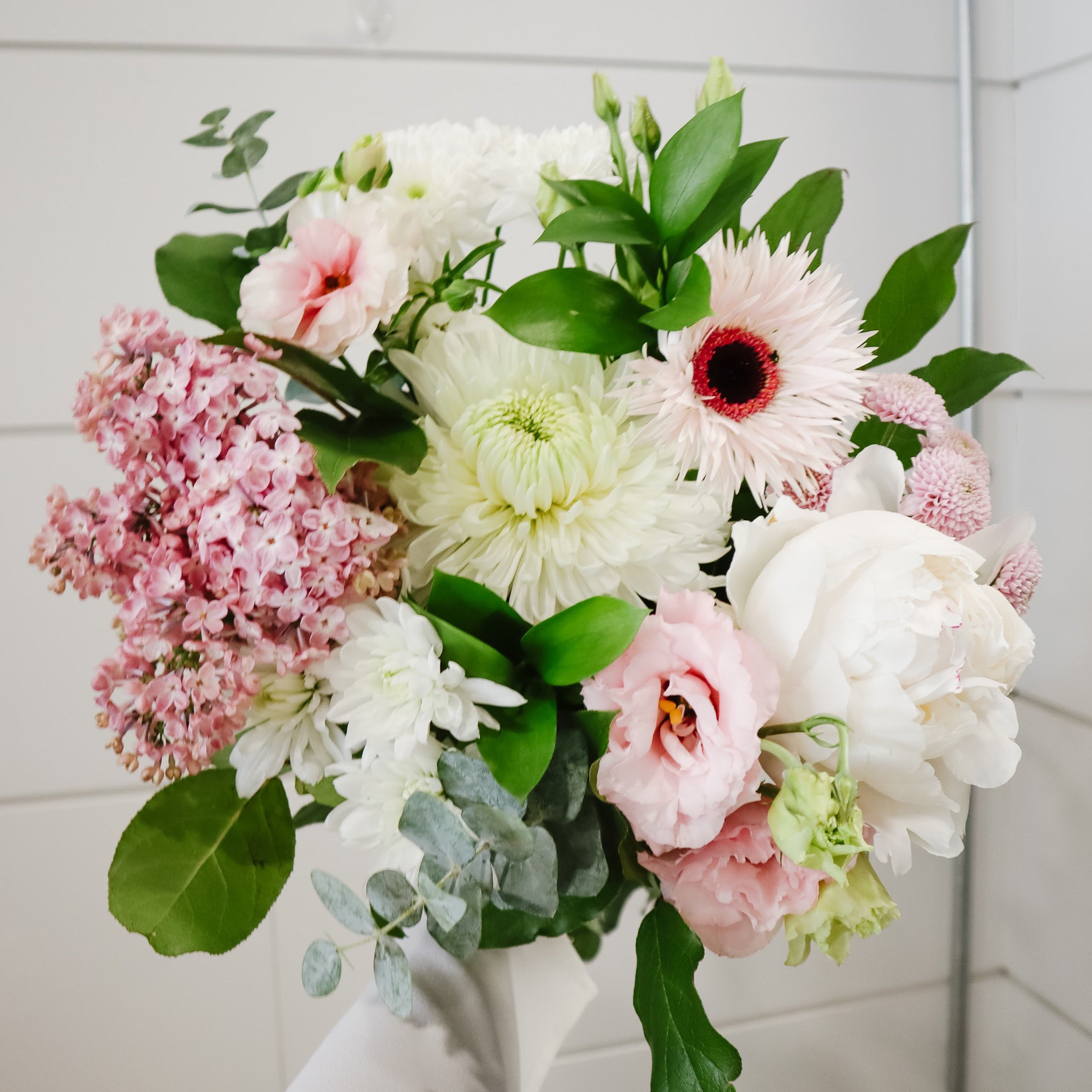 THE HARPER Pastel Loose Hand-Tied Bouquet