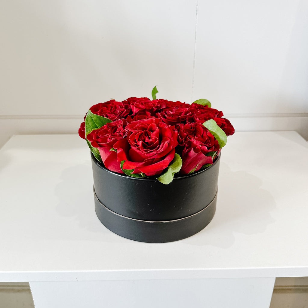 A DOZEN RED ROSES Floral Box