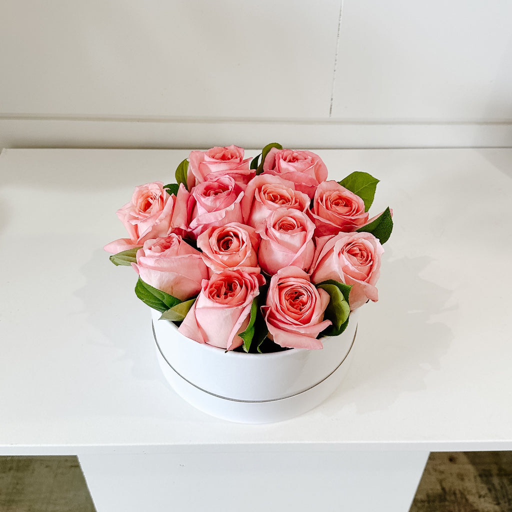 A DOZEN PINK ROSES Floral Box