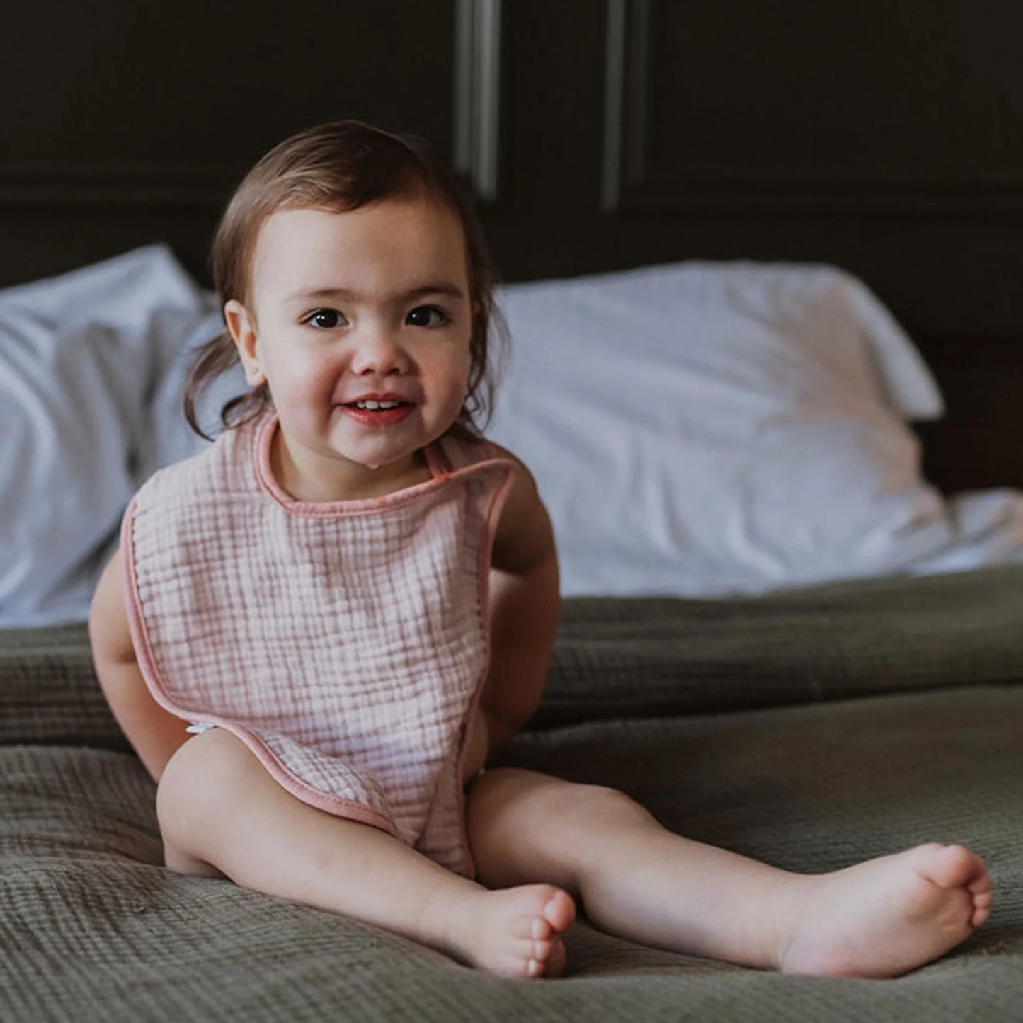 Pokoloko Crinkle Bibs