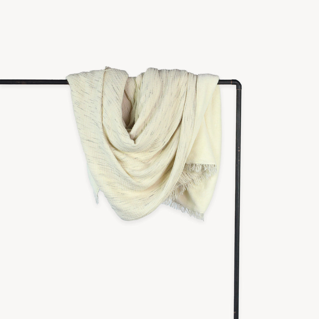 Sketched Crinkle Fleece Lined Throw