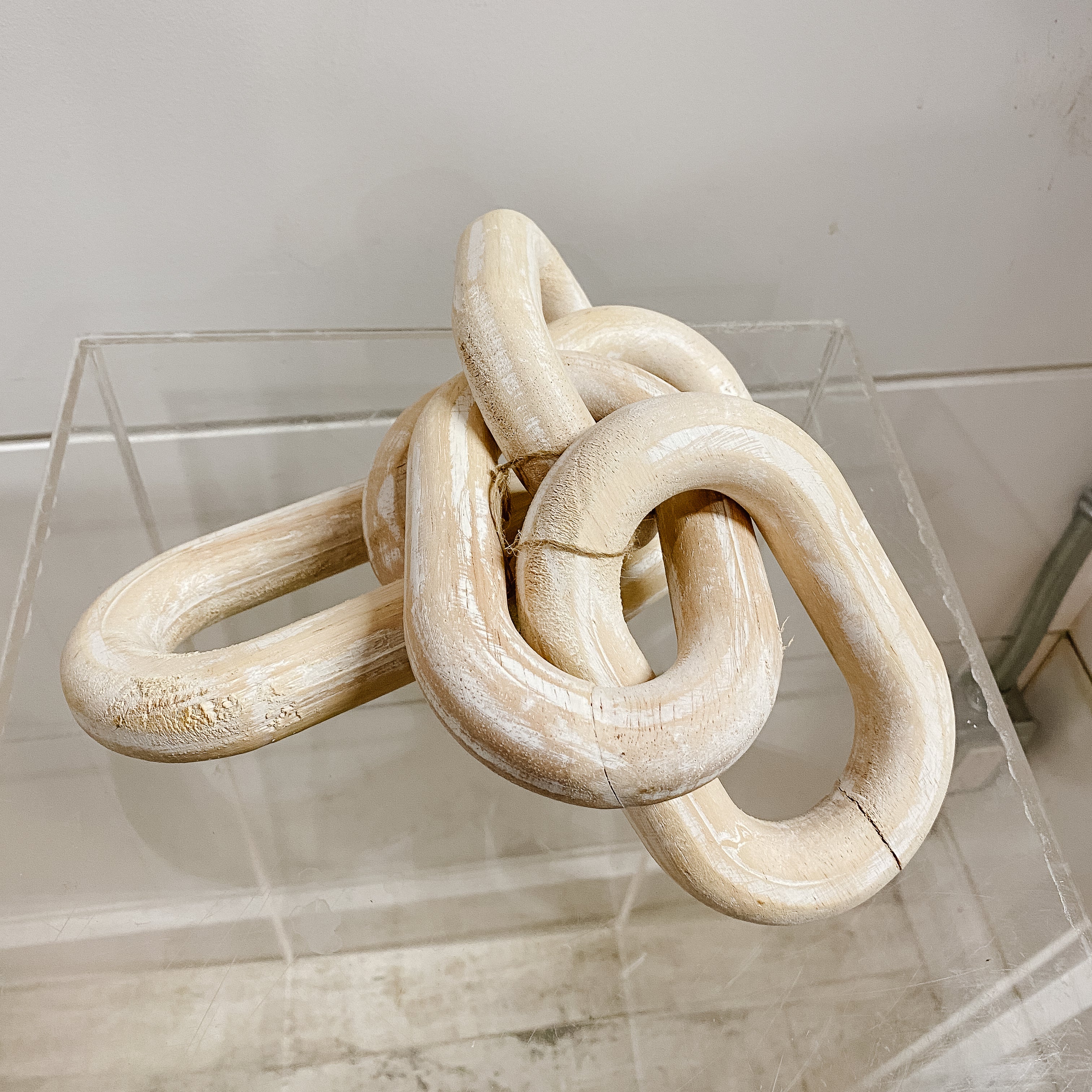 Natural Wooden Linked Ring Decor