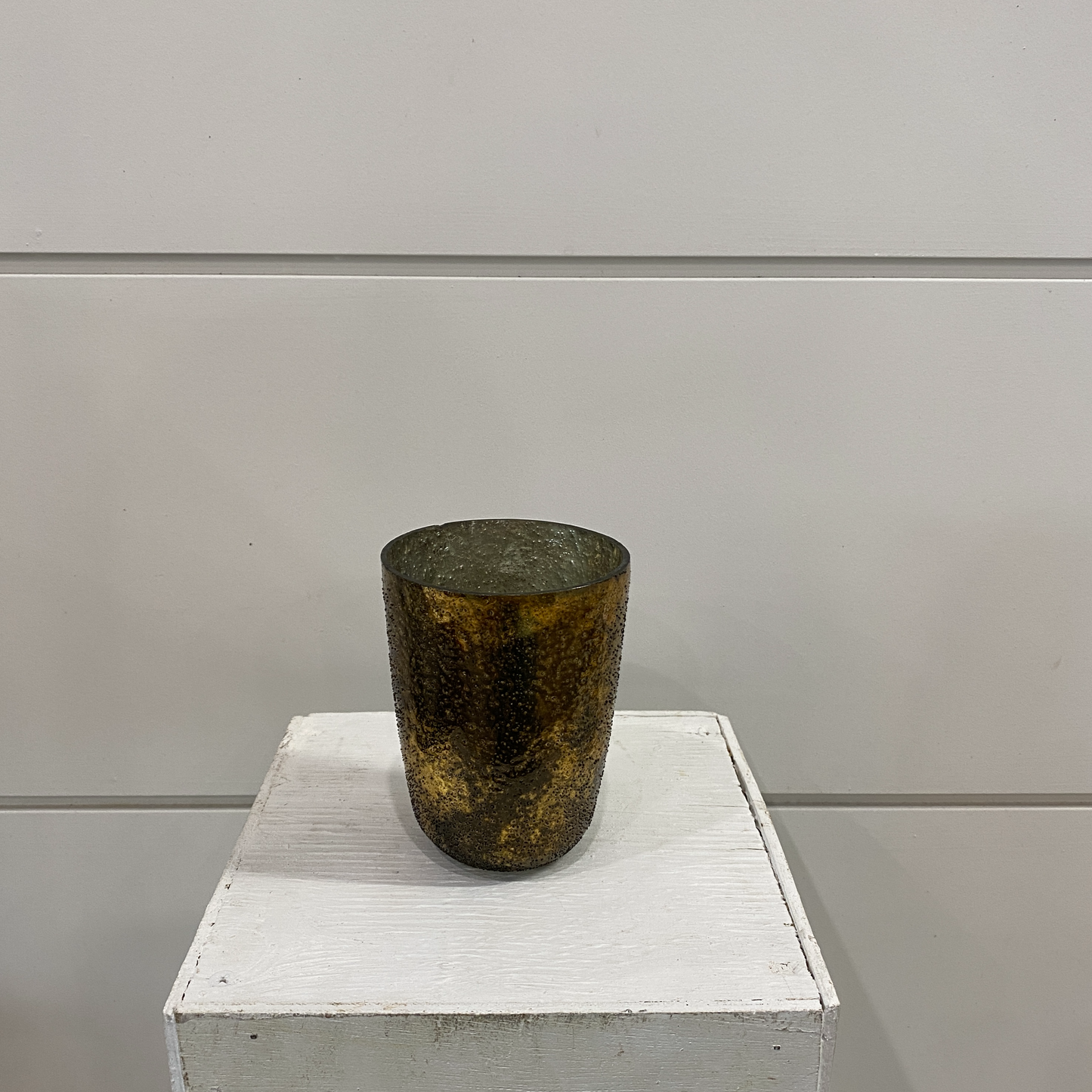 Xscape Vase - Gold